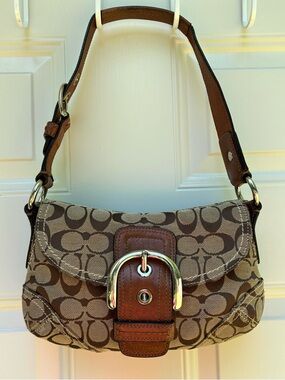 Coach F11860 Y2K Soho Beige Signature C Canvas Tan Leather Shoulder Bag Purse